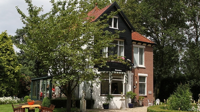 Villa Schoutenhoeck, Zwartewaal